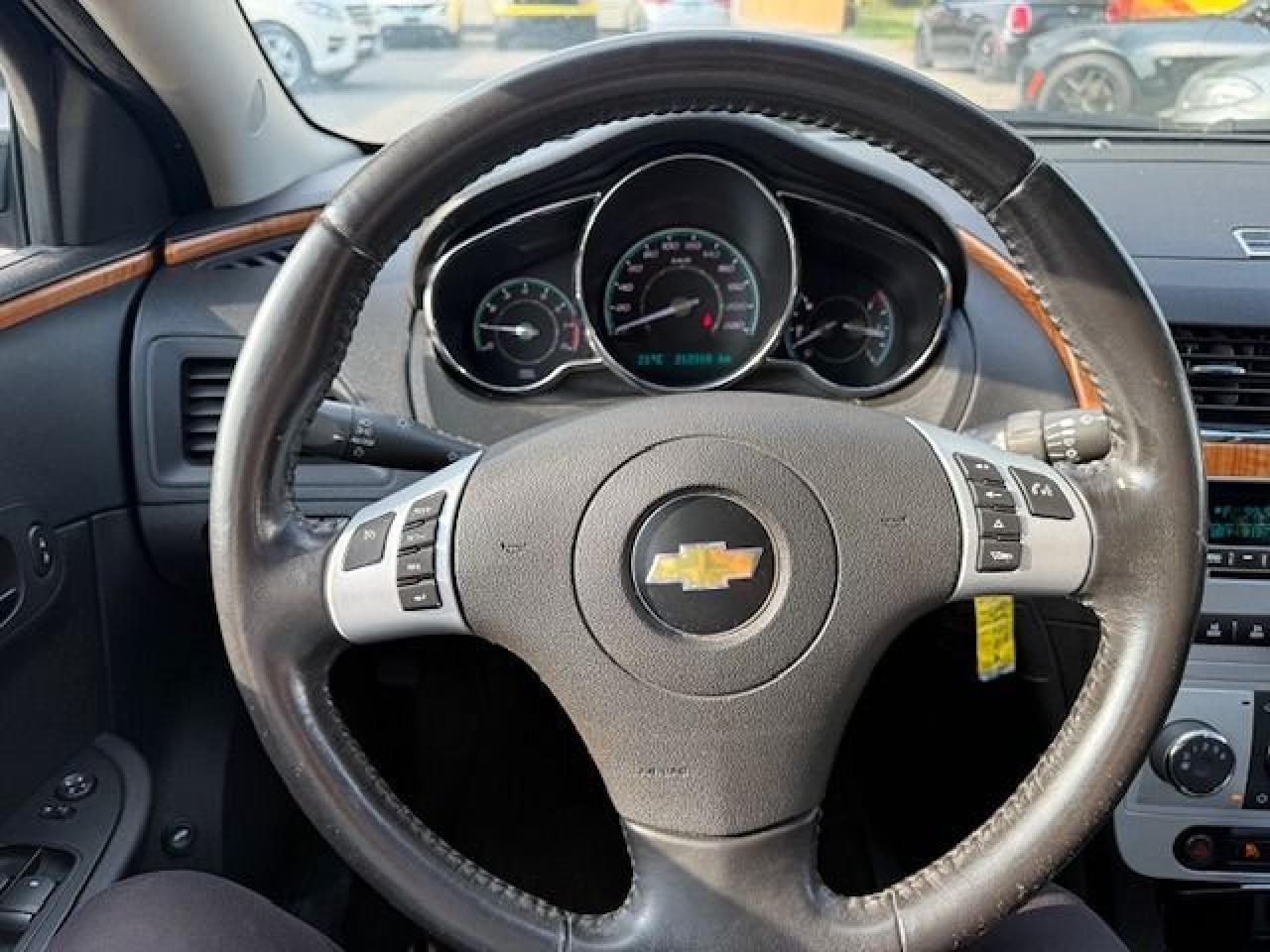 2012 Chevrolet Malibu 4dr Sdn - Photo #9