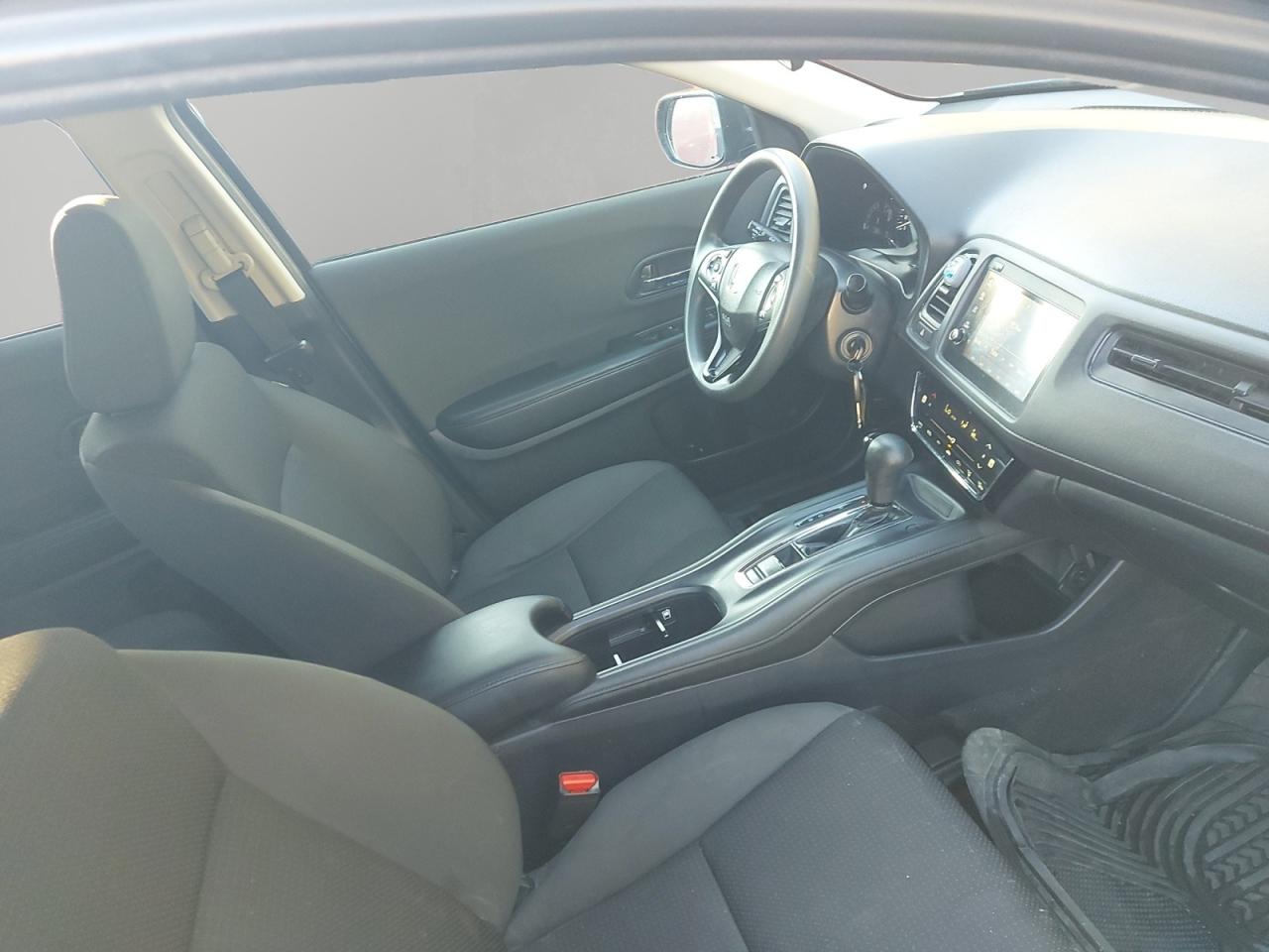 2020 Honda HR-V LX Photo