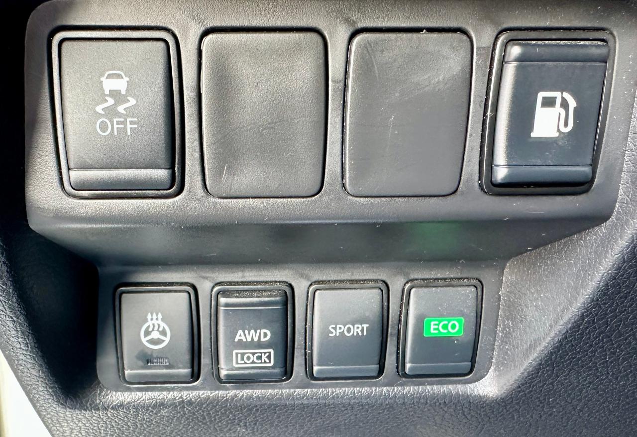 2019 Nissan Rogue S \ CLEAN CARFAX | AWD | LOW KMS | HEATED SEATS | Photo