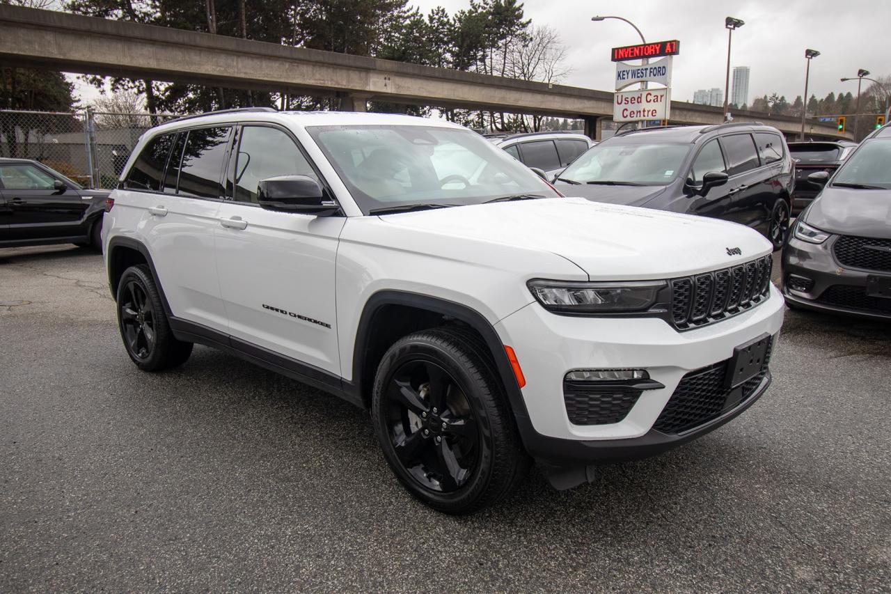 2023 Jeep Grand Cherokee LIMITED 4X4 Photo4