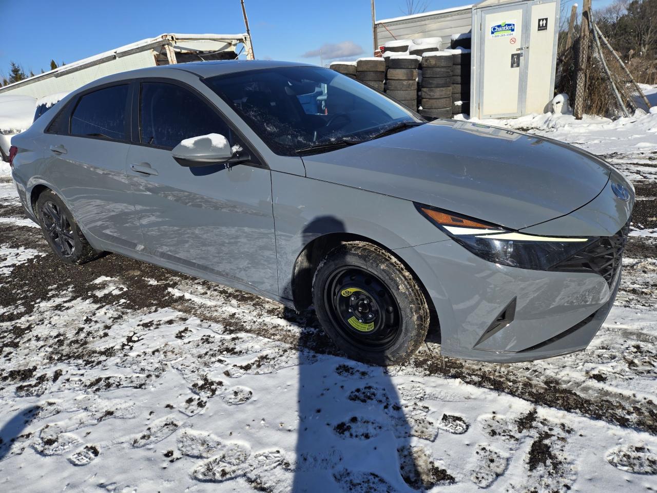 2022 Hyundai Elantra Preferred Photo2