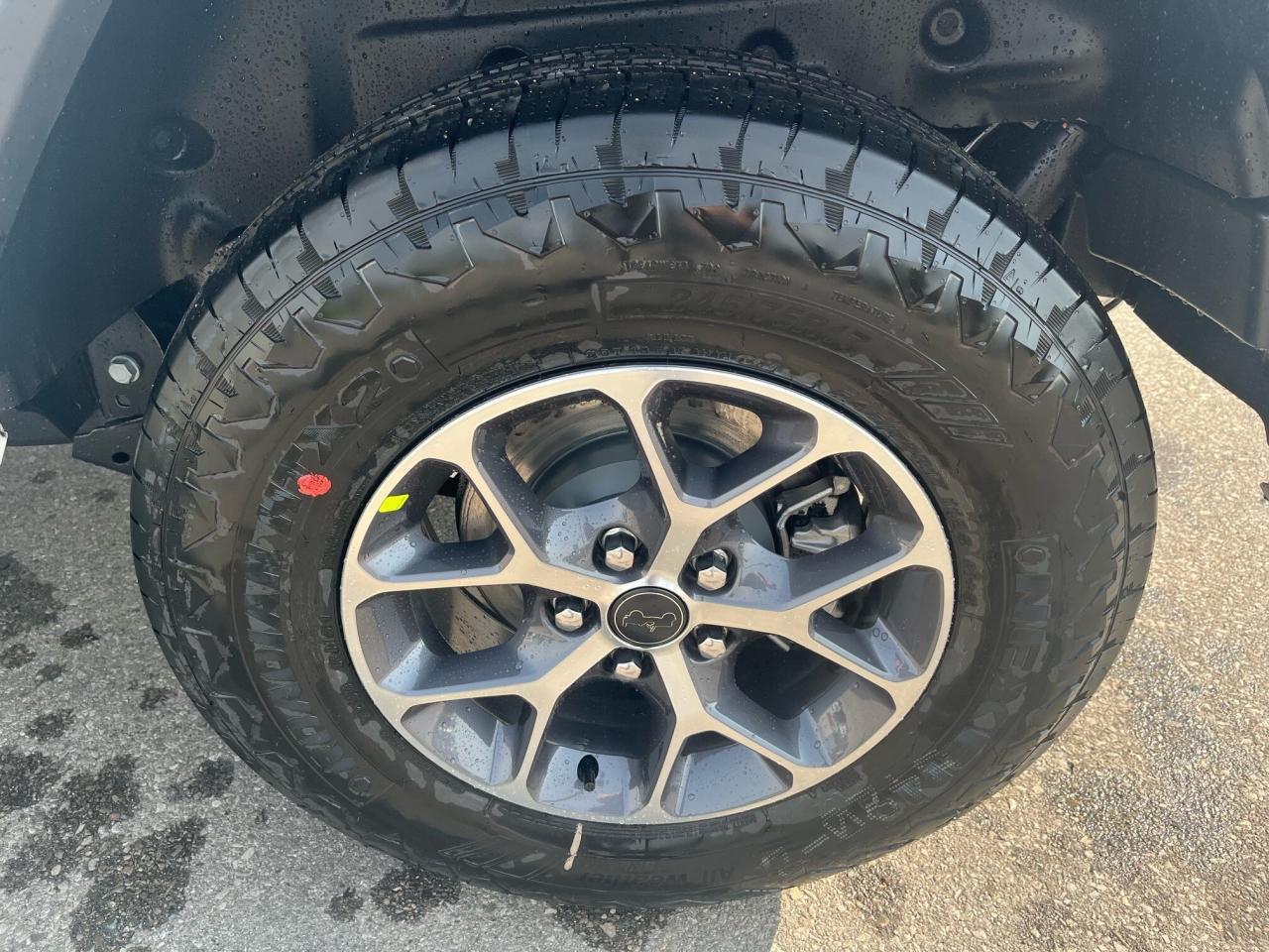 2024 Jeep Wrangler Sport S Photo