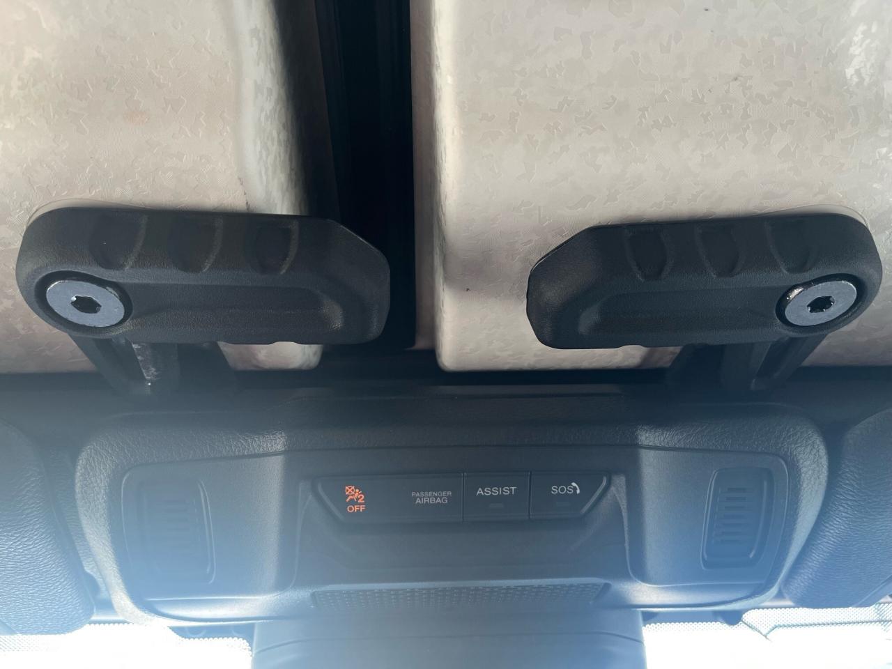 2024 Jeep Wrangler Sport S Photo