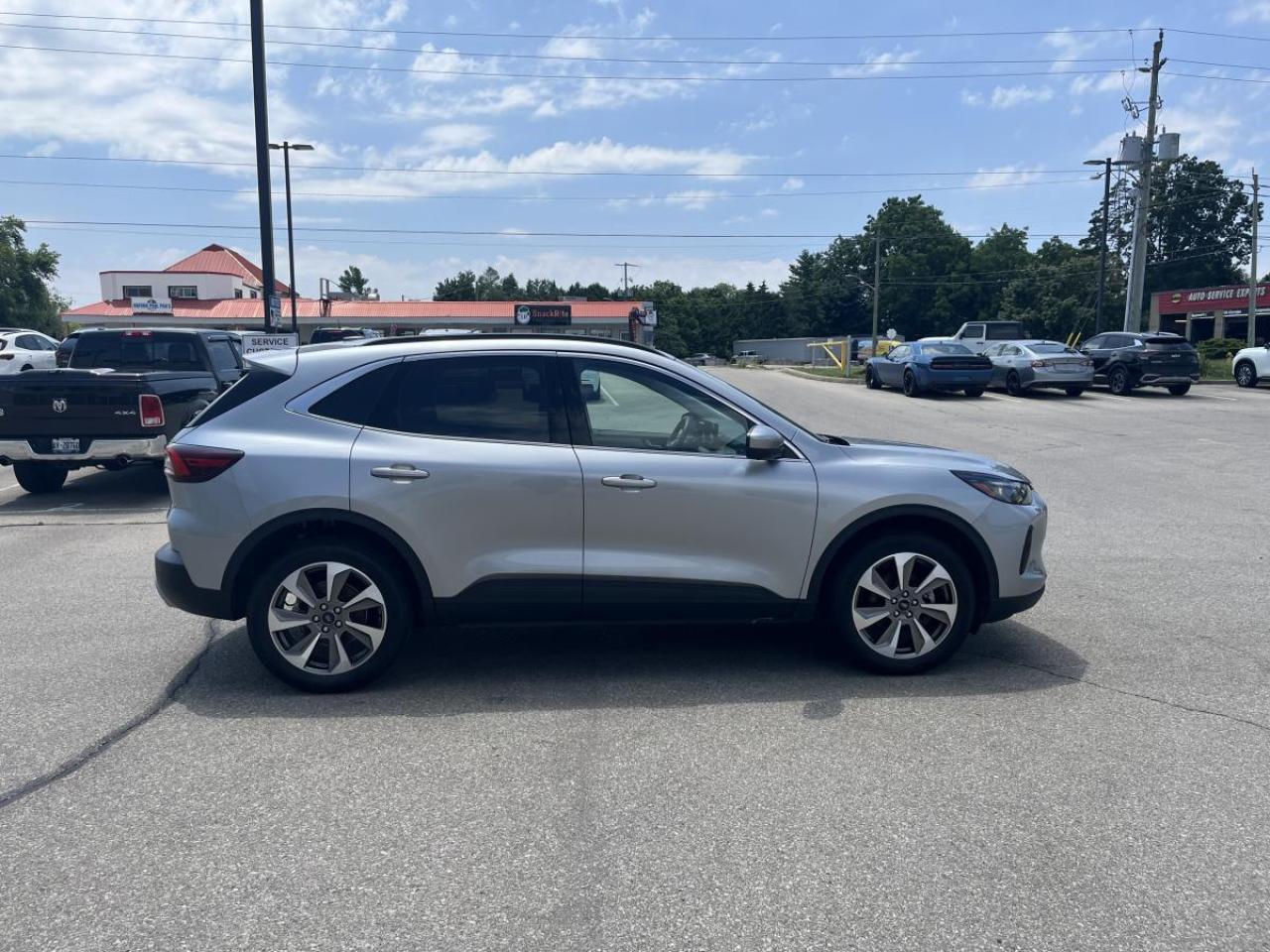 2024 Ford Escape Platinum AWD Photo