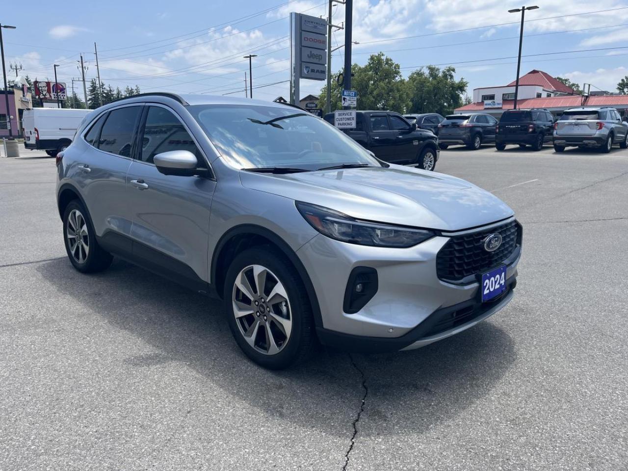 2024 Ford Escape Platinum AWD Photo