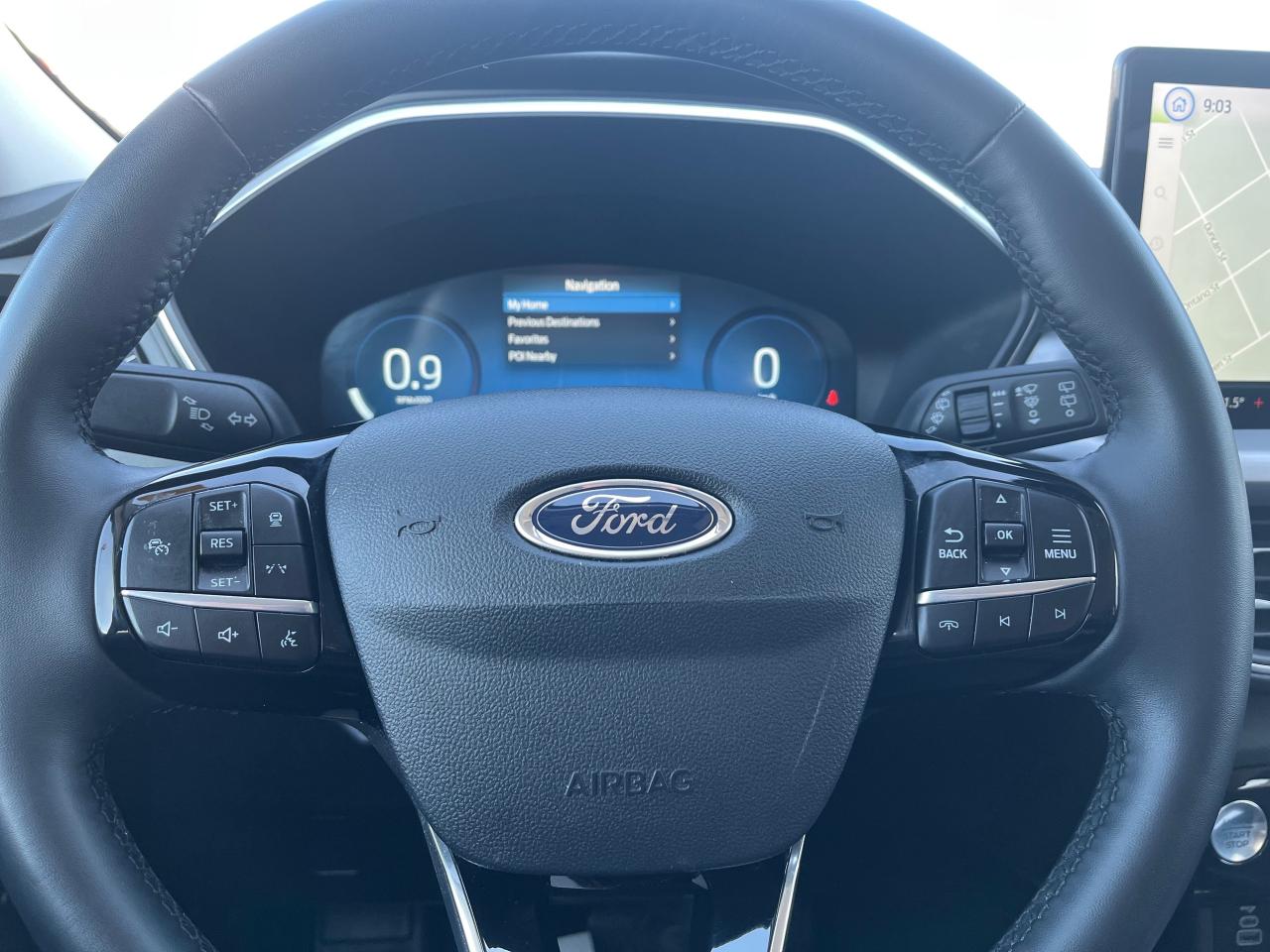 2024 Ford Escape Platinum AWD Photo