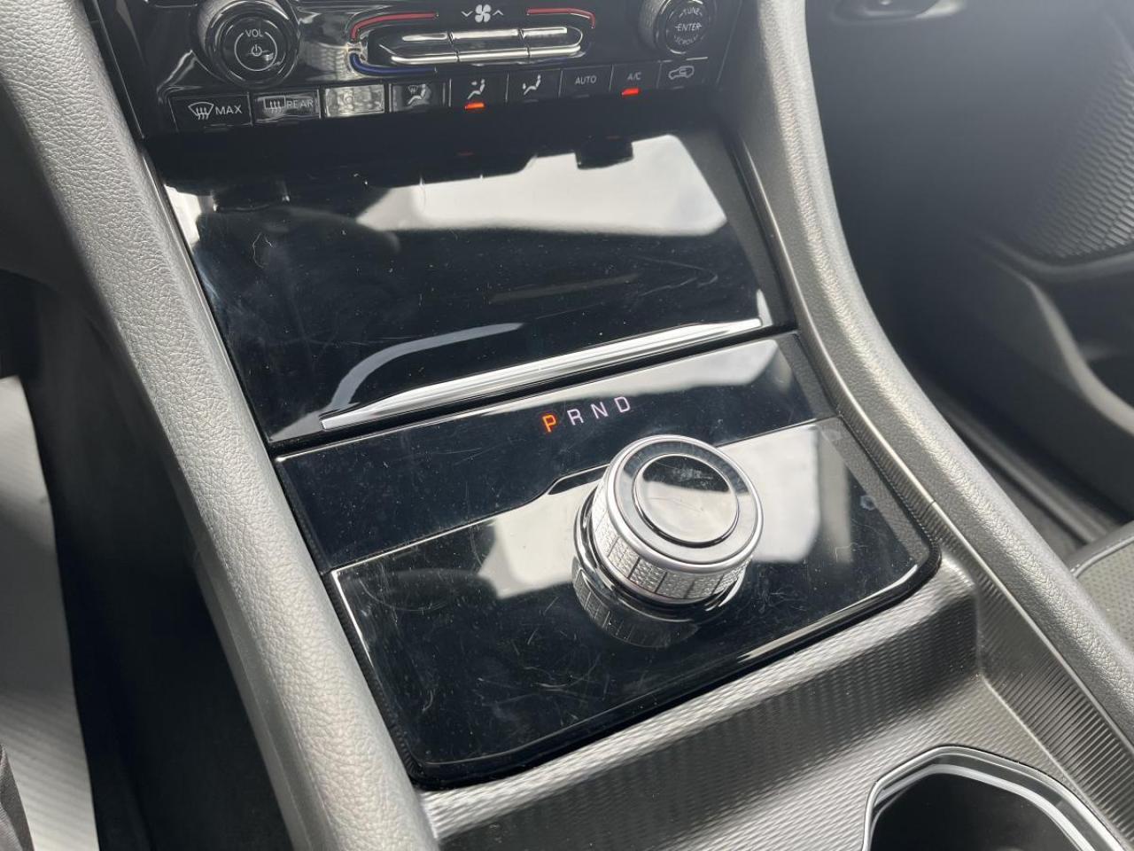 2024 Jeep Grand Cherokee ALTITUDE 4X4 Photo