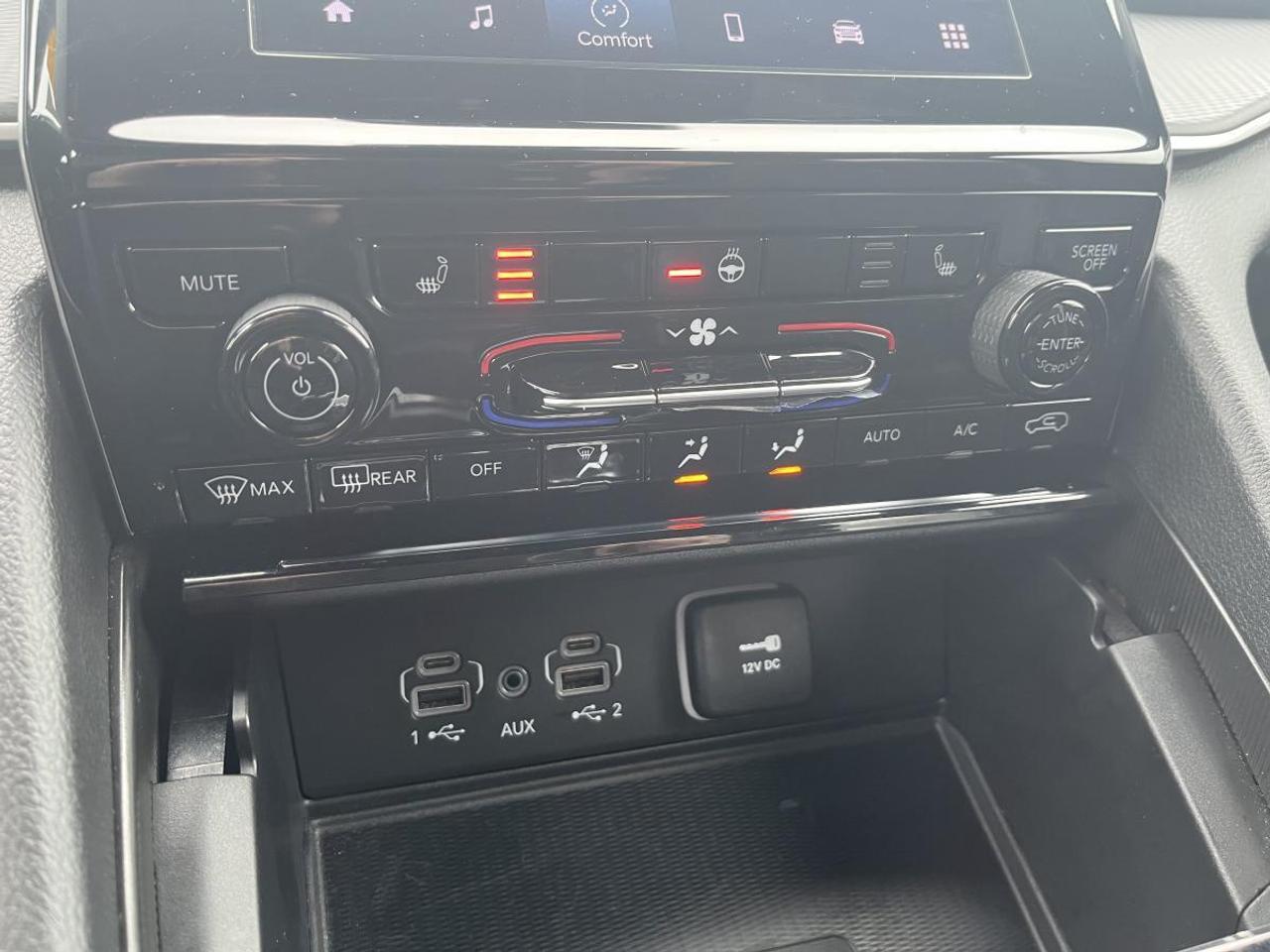 2024 Jeep Grand Cherokee Altitude 4x4 @ 3.99% for 60 mo Photo