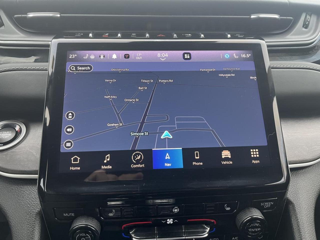 2023 Jeep Grand Cherokee L Limited 4x4 Photo