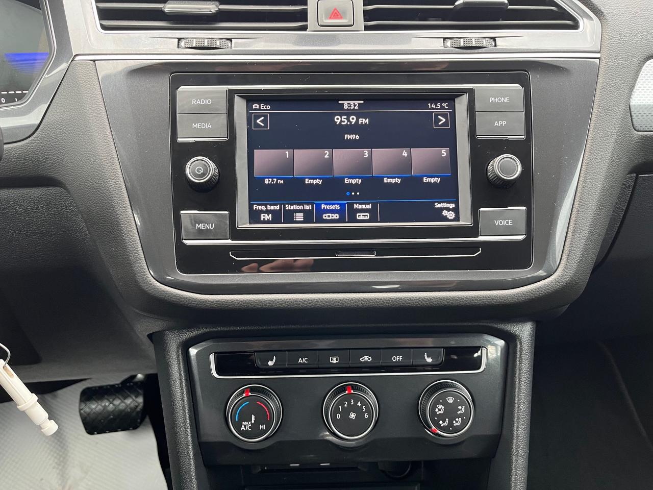 2024 Volkswagen Tiguan Trendline 4Motion Photo