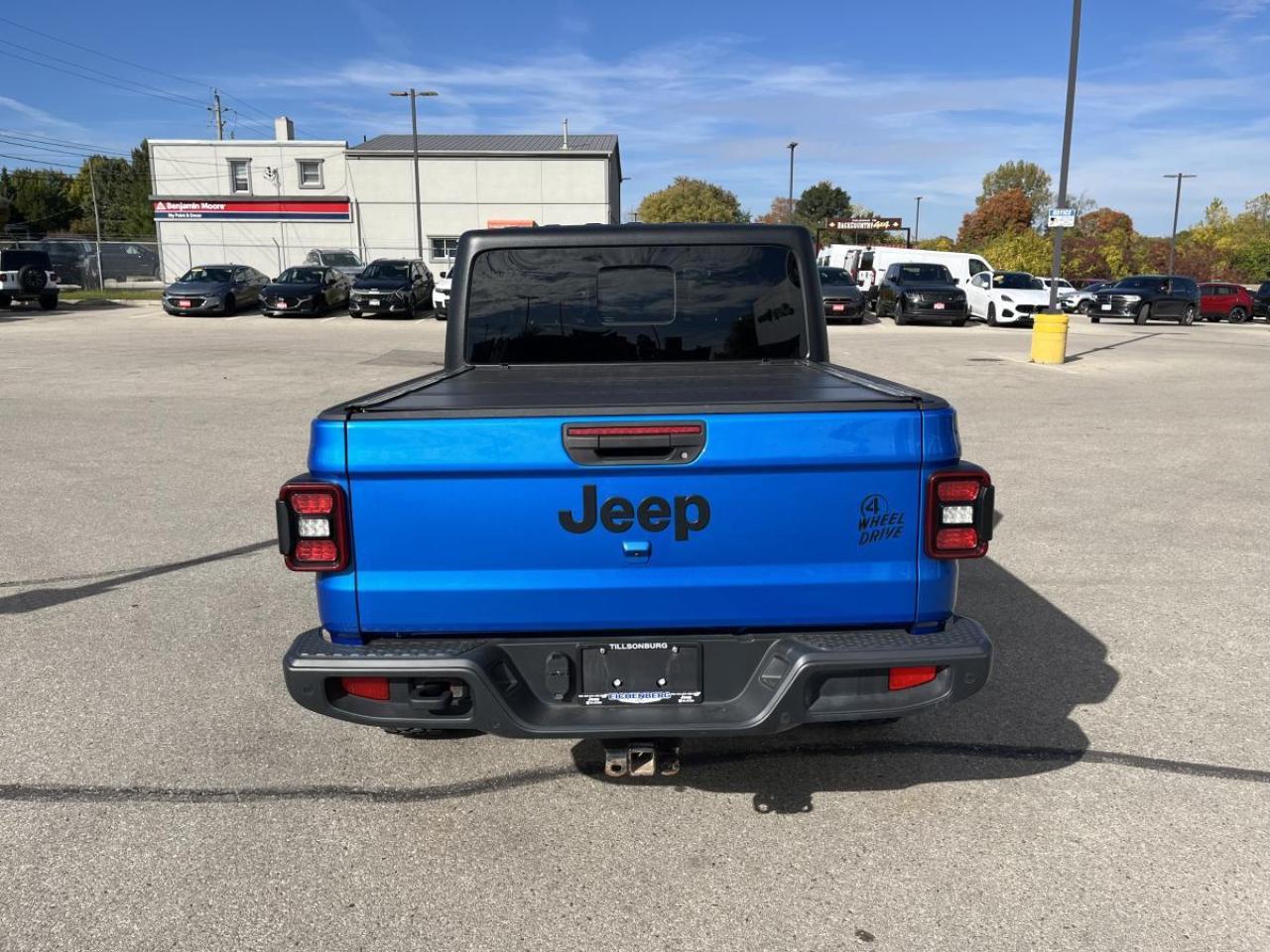 2021 Jeep Gladiator Willys 4x4 Photo