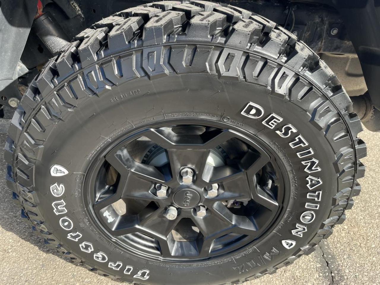 2021 Jeep Gladiator Willys 4x4 Photo