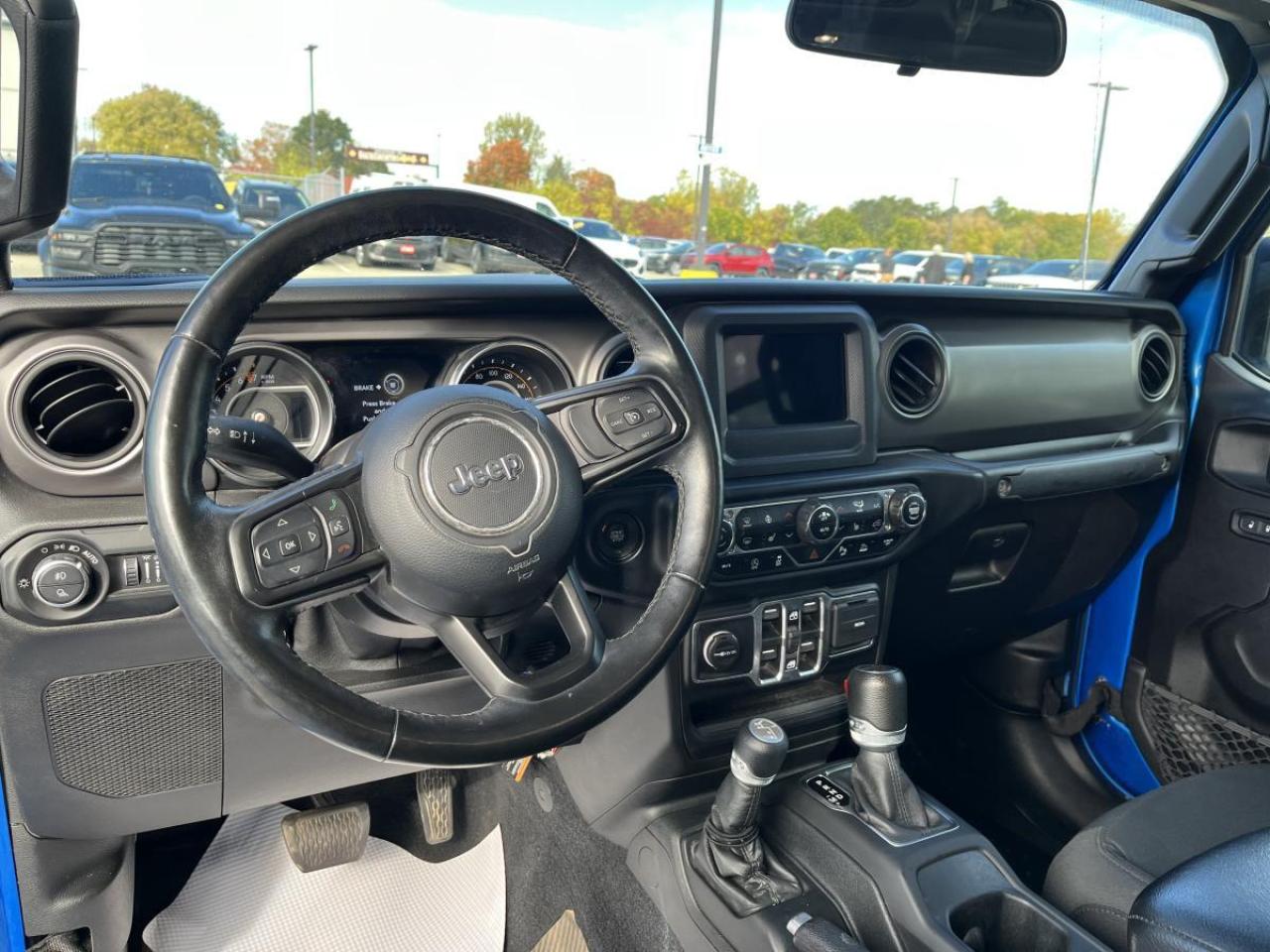 2021 Jeep Gladiator Willys 4x4 Photo