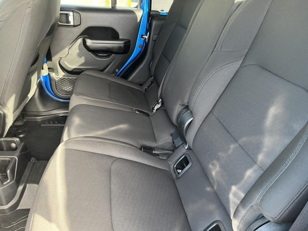 2021 Jeep Gladiator Willys 4x4 Photo