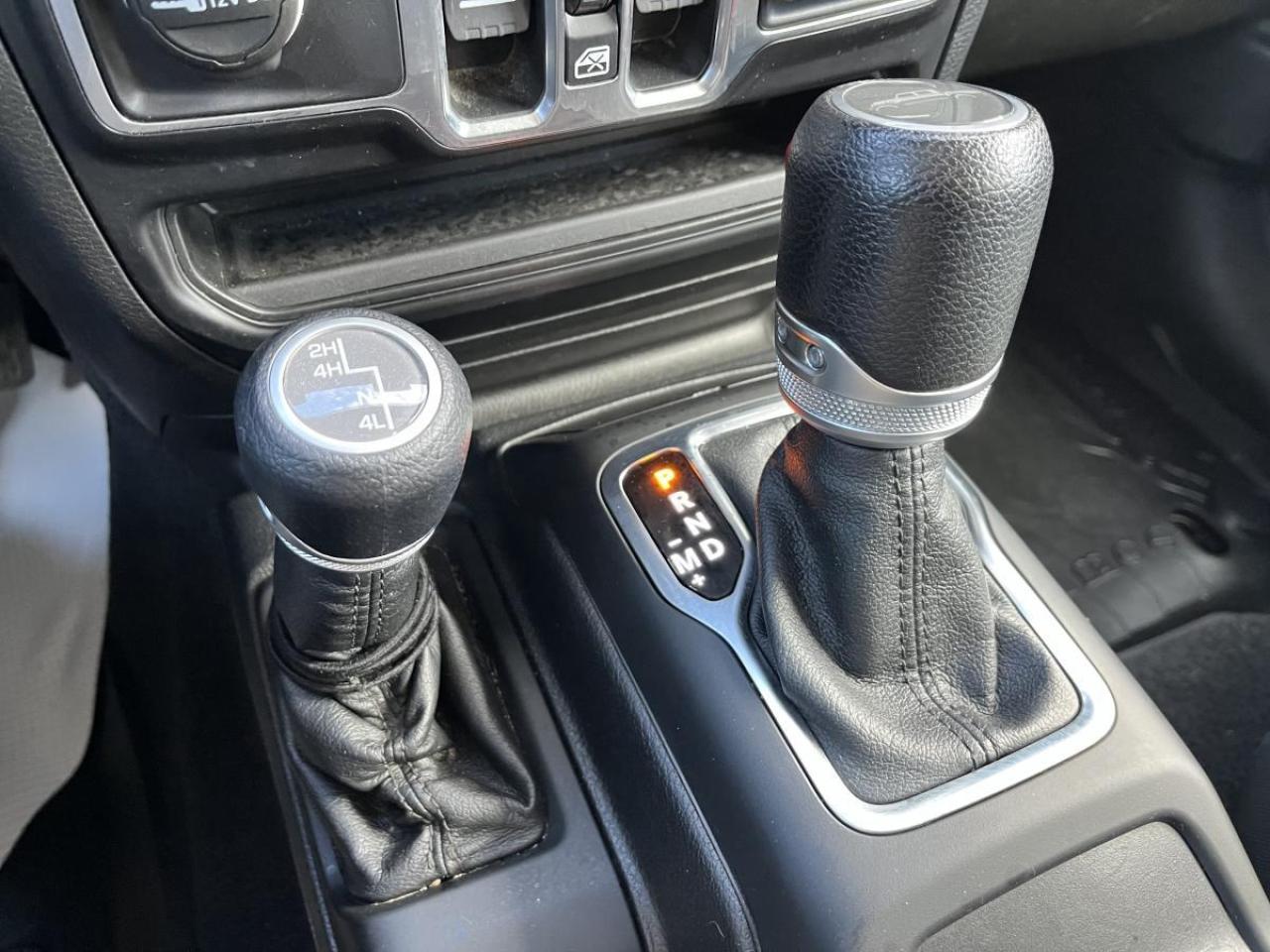 2021 Jeep Gladiator Willys 4x4 Photo