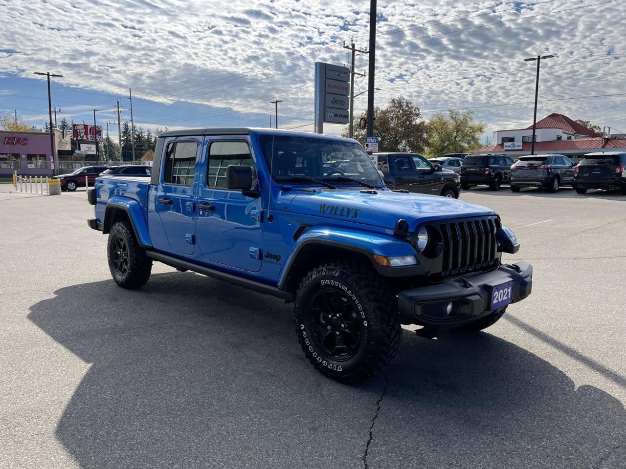 2021 Jeep Gladiator Willys 4x4 @ 3.99% for 60 mo Photo