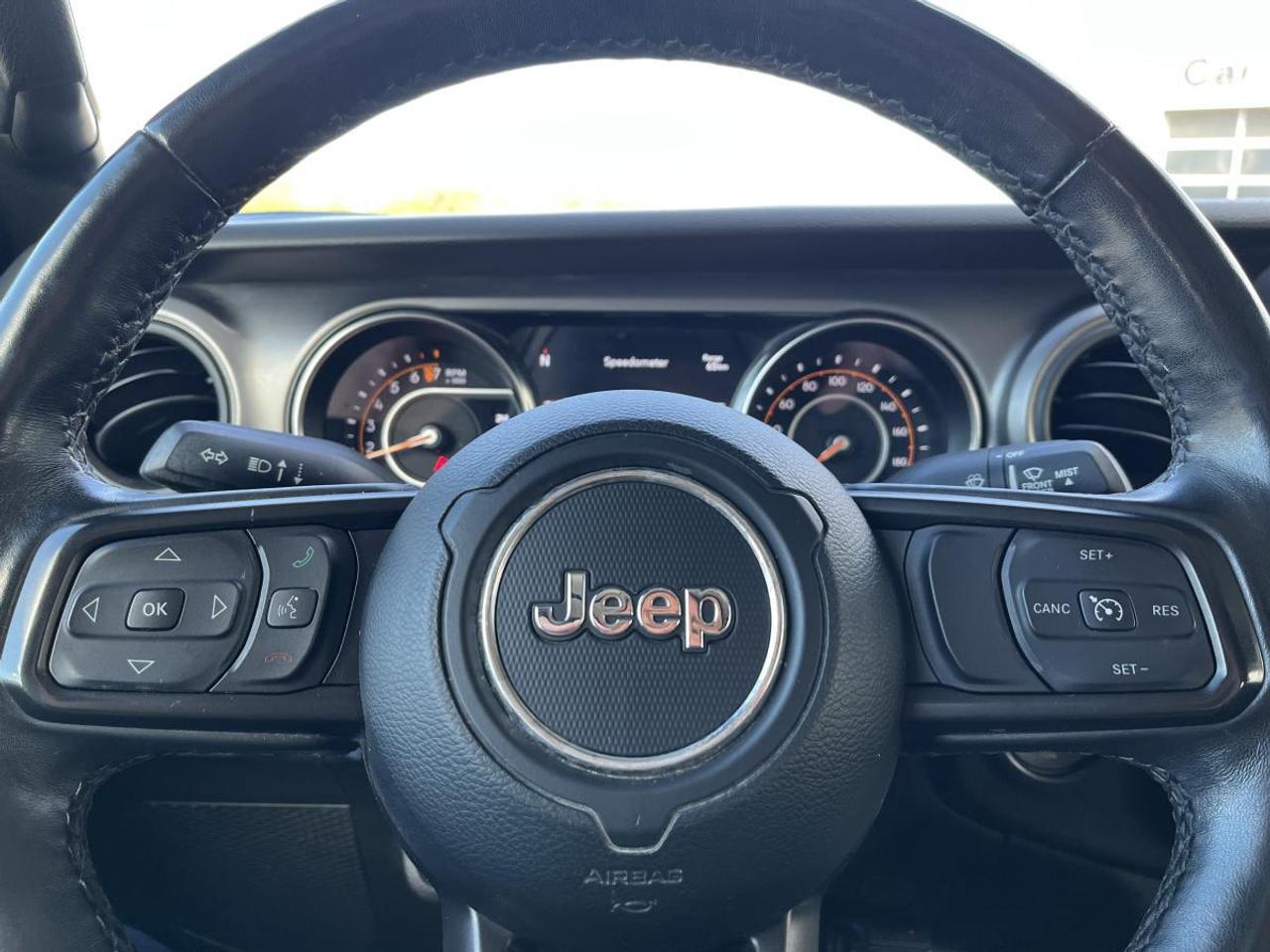 2021 Jeep Gladiator Willys 4x4 @ 3.99% for 60 mo Photo