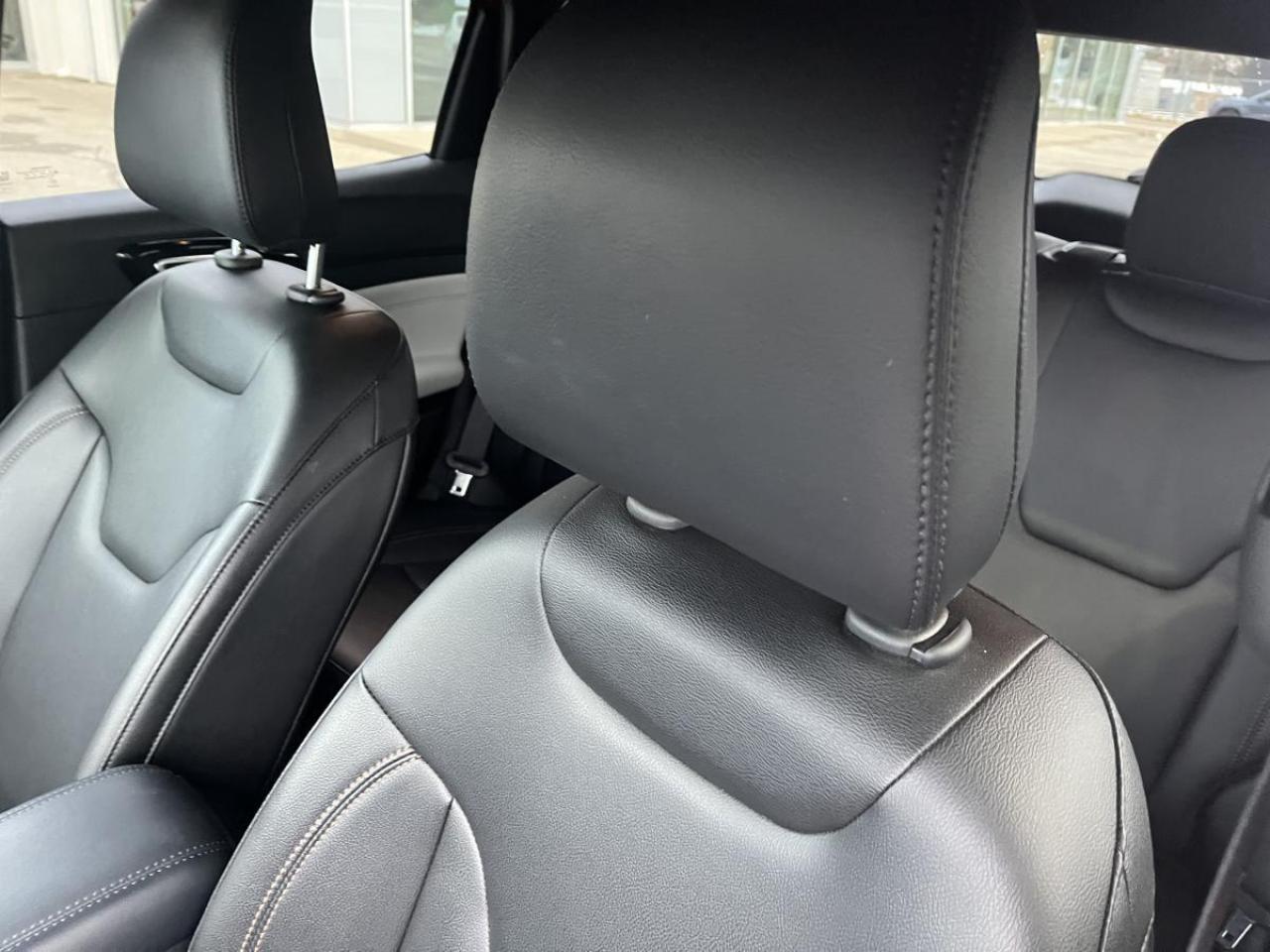 2024 Jeep Compass Limited 4X4 Photo