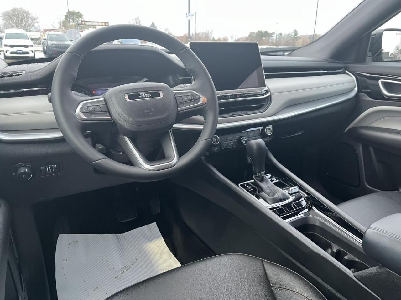 2024 Jeep Compass Limited 4X4 Photo