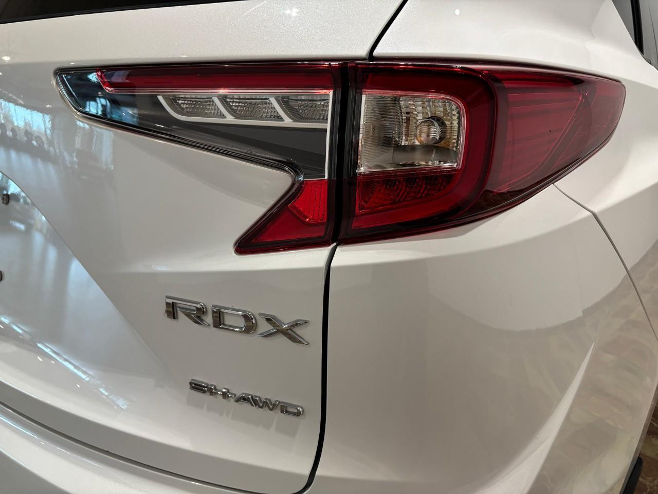 2023 Acura RDX Platinum Elite A-Spec Photo