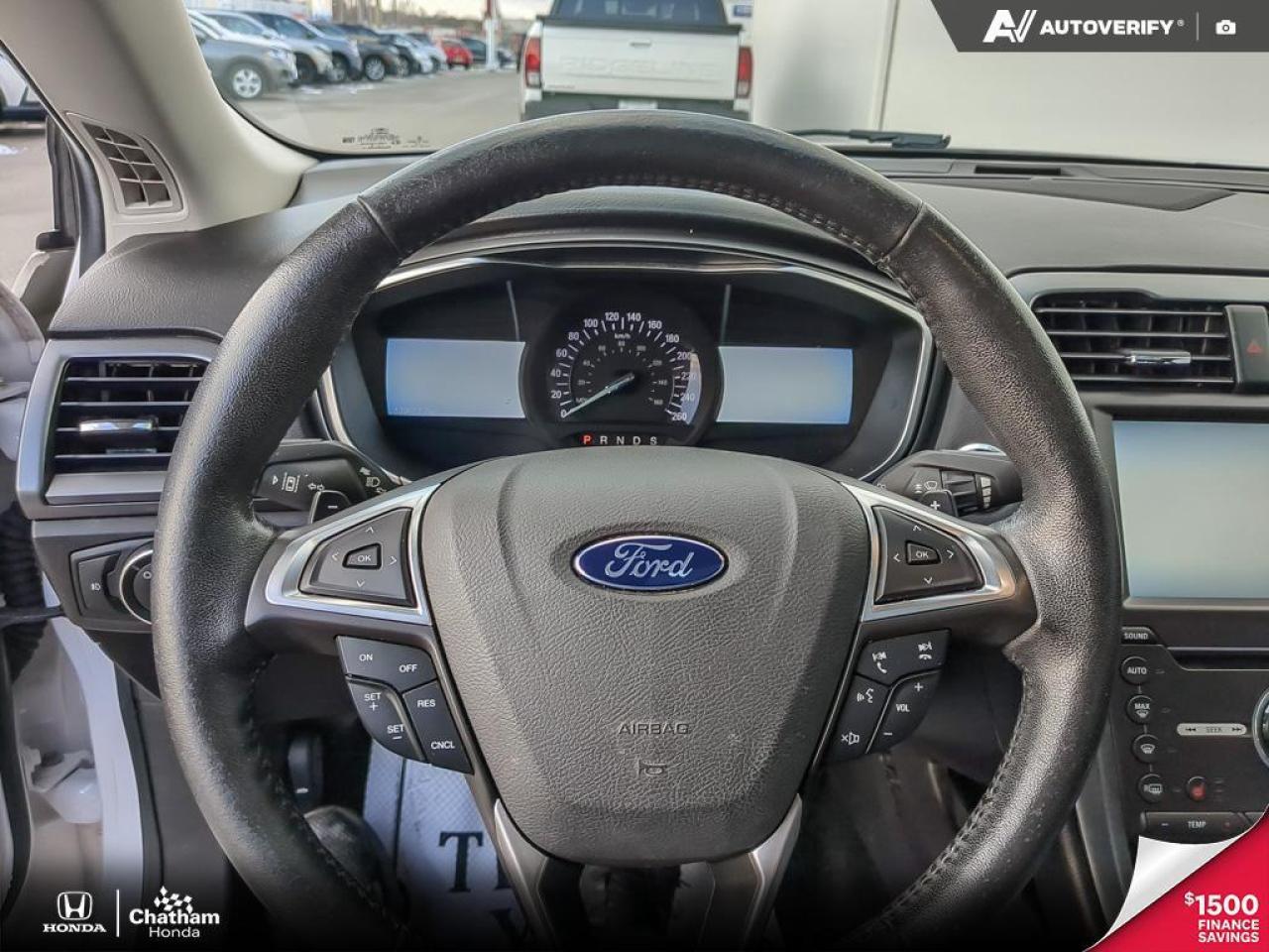 2016 Ford Fusion Titanium Photo