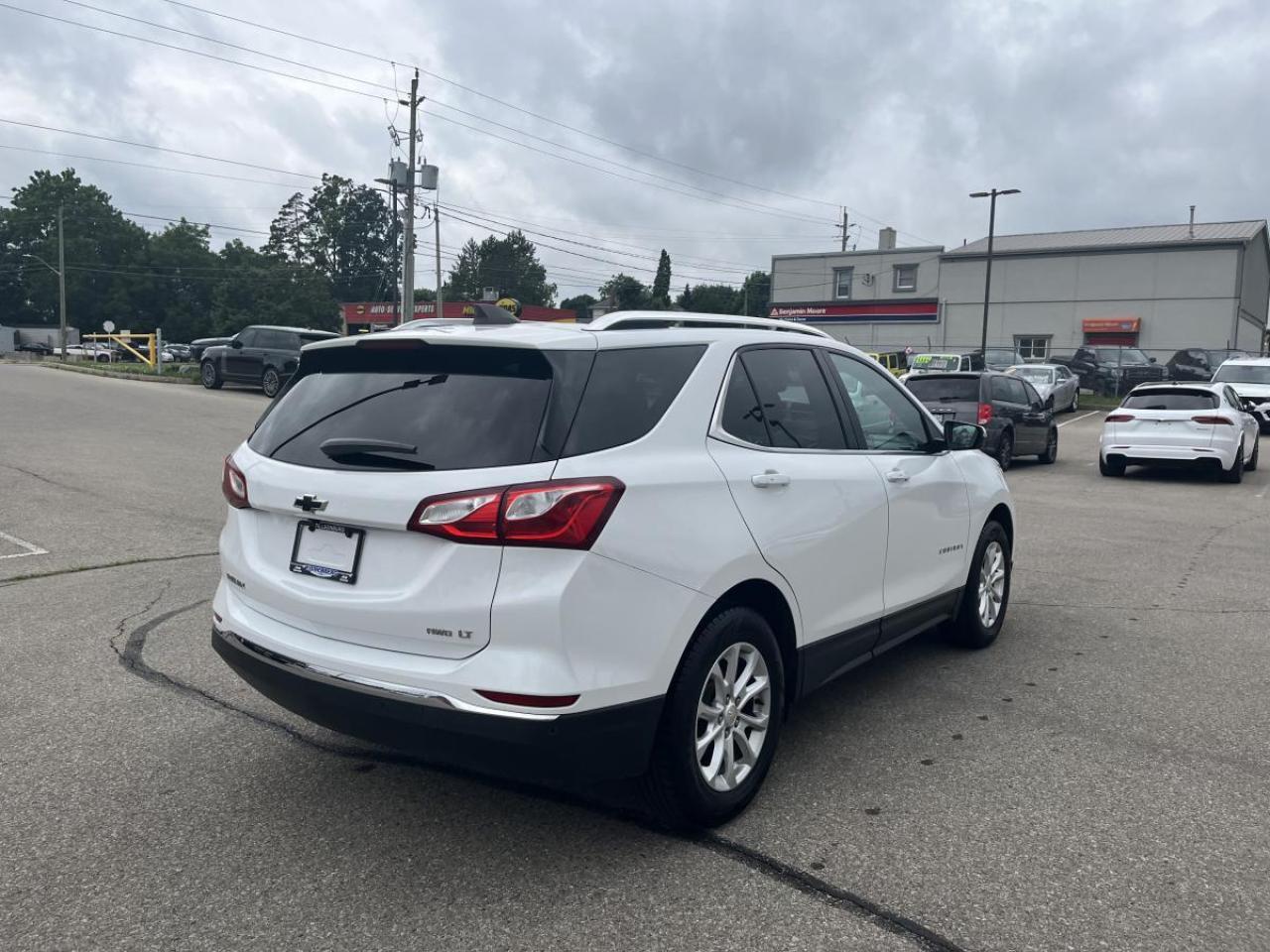 2019 Chevrolet Equinox AWD LT Photo