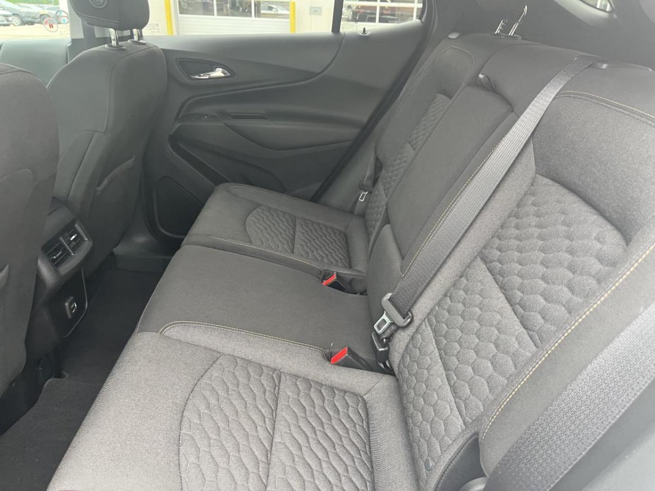 2019 Chevrolet Equinox AWD LT Photo