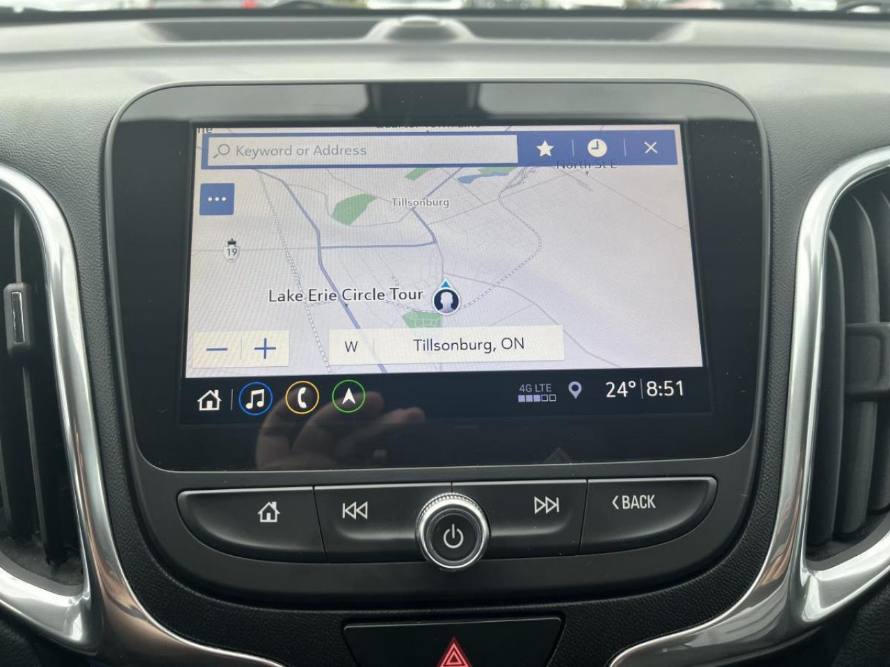 2019 Chevrolet Equinox AWD LT Photo