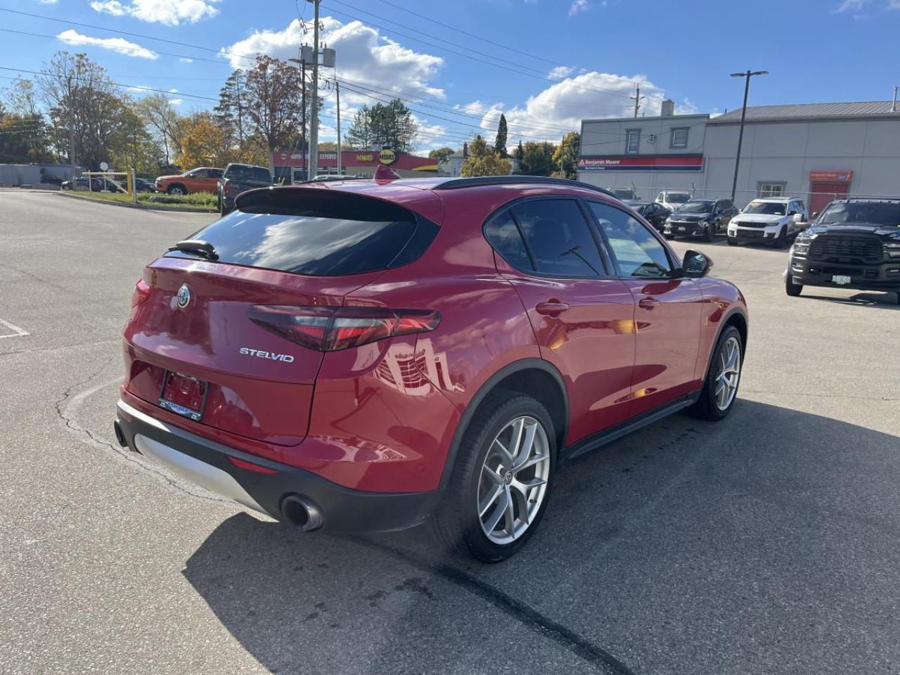 2018 Alfa Romeo Stelvio Ti Sport AWD Photo
