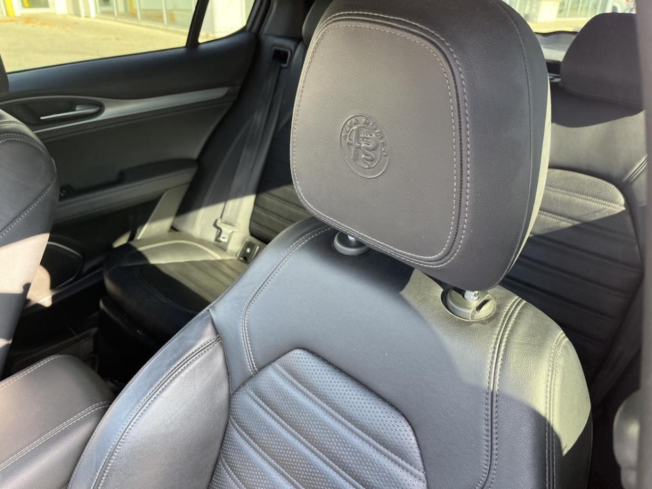 2018 Alfa Romeo Stelvio Ti Sport AWD Photo