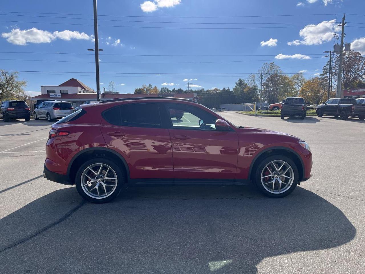 2018 Alfa Romeo Stelvio Ti Sport AWD Photo