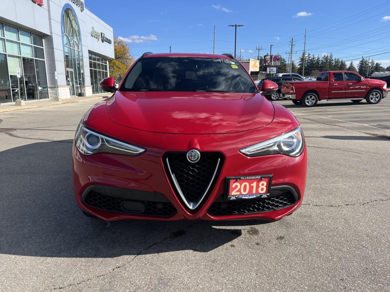2018 Alfa Romeo Stelvio Ti Sport AWD Photo5