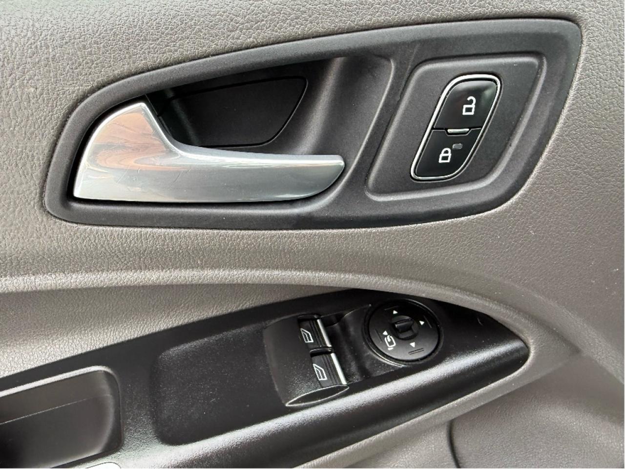 2022 Ford Transit Connect XLT Roof Racks Divider Shelves B.Cam Certified Photo