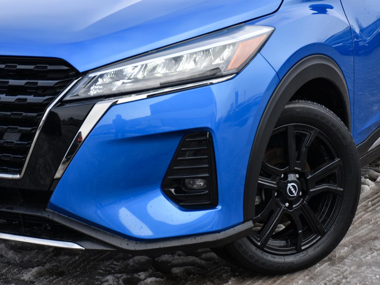 2024 Nissan Kicks SR ~Heated Leather ~Bluetooth ~Camera ~Alloys Photo