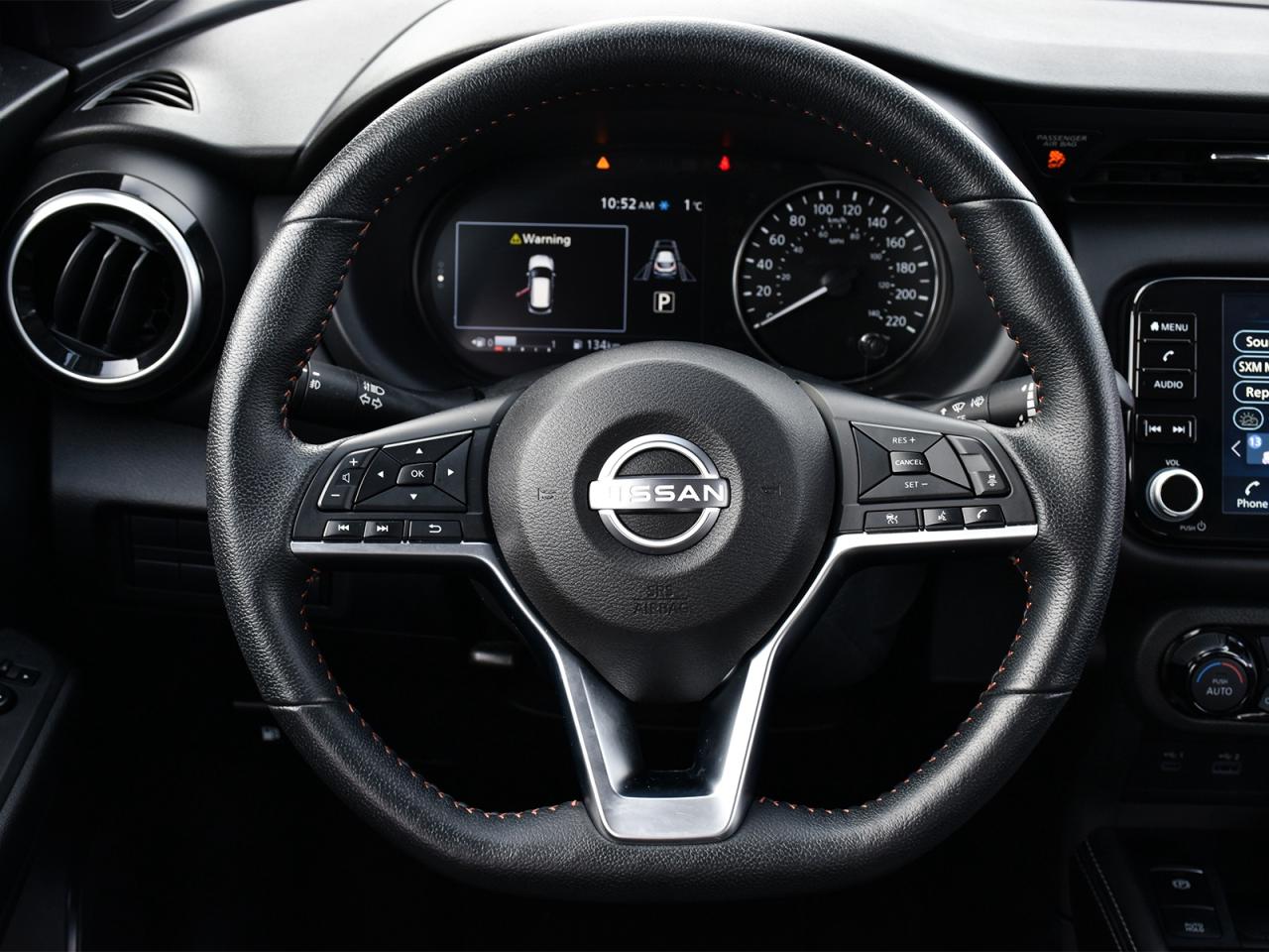 2024 Nissan Kicks SR ~Heated Leather ~Bluetooth ~Camera ~Alloys Photo