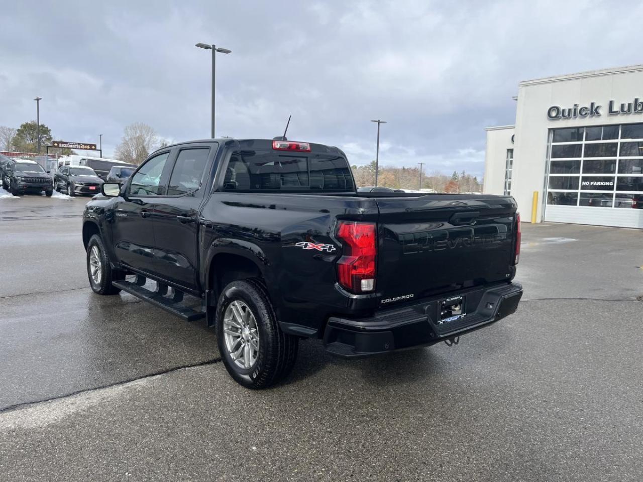 2023 Chevrolet Colorado Crew Cab Short Box 4-Wheel Drive LT Photo