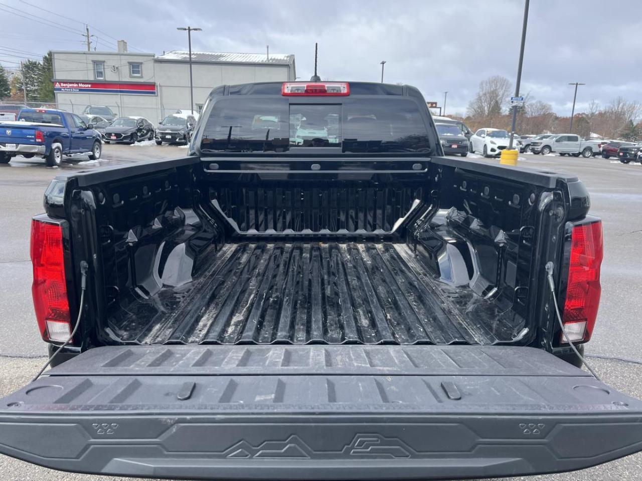 2023 Chevrolet Colorado Crew Cab Short Box 4-Wheel Drive LT Photo