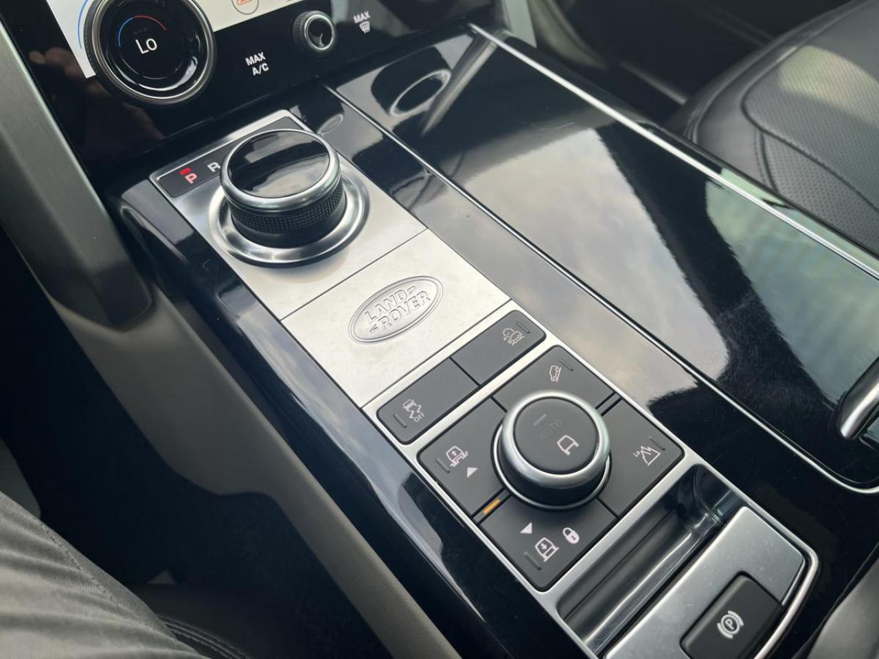 2022 Land Rover Range Rover P525 Westminster SWB Photo