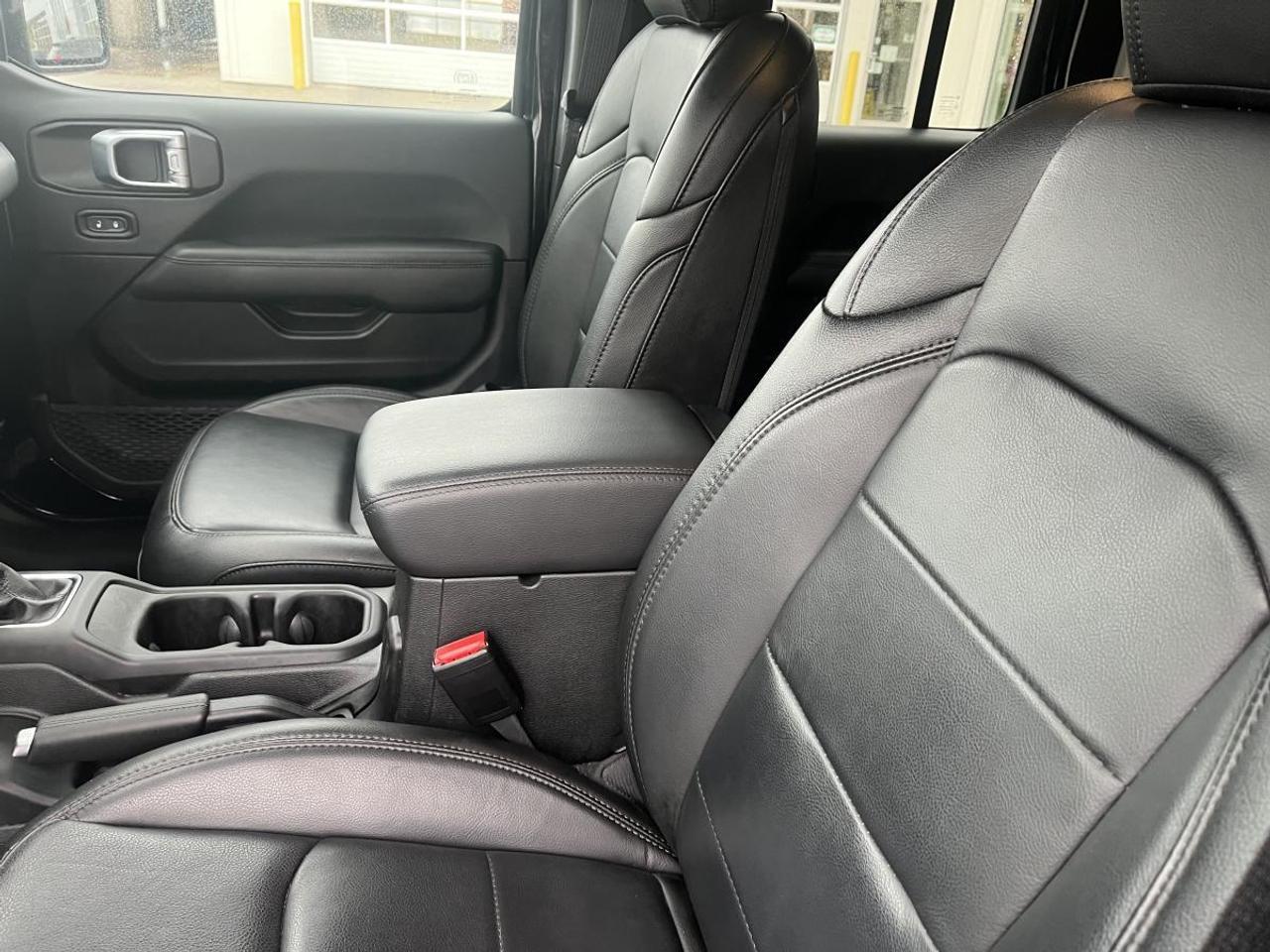 2023 Jeep Wrangler 4 Door Sahara Altitude 4 Door 4x4 @ 3.99% for 60 mo Photo