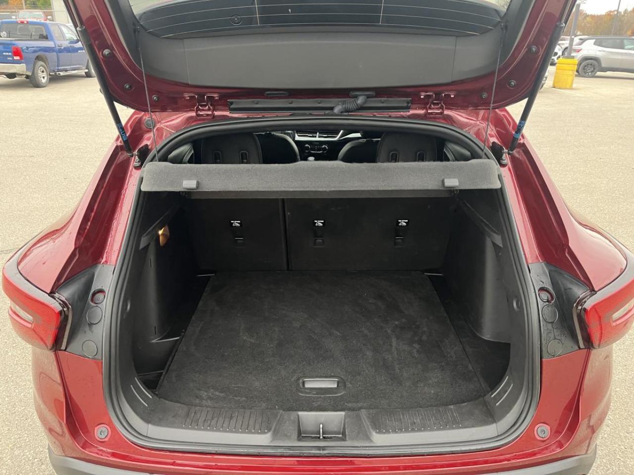 2024 Chevrolet Trax FWD 4dr 2RS Photo