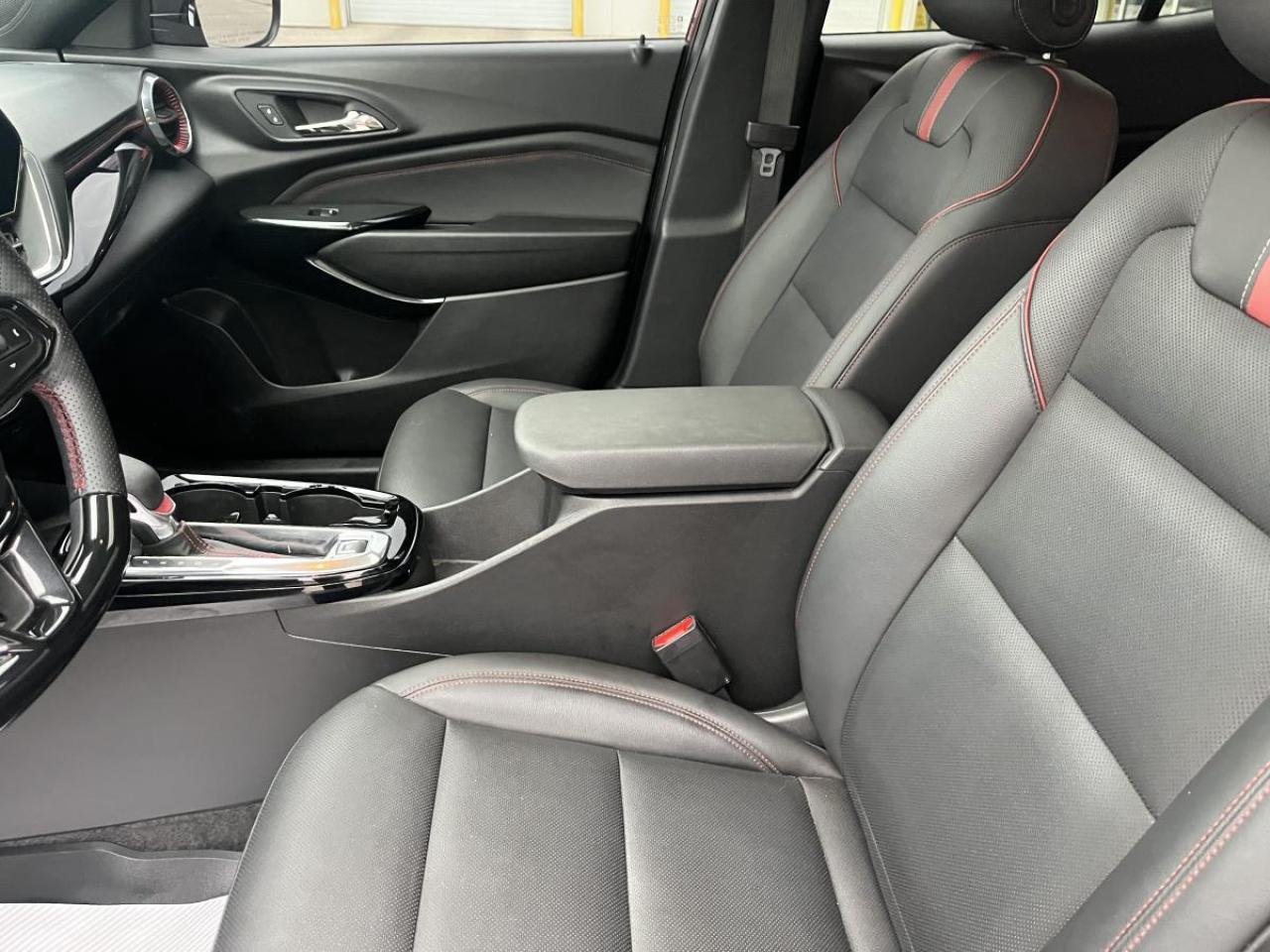 2024 Chevrolet Trax FWD 4dr 2RS Photo