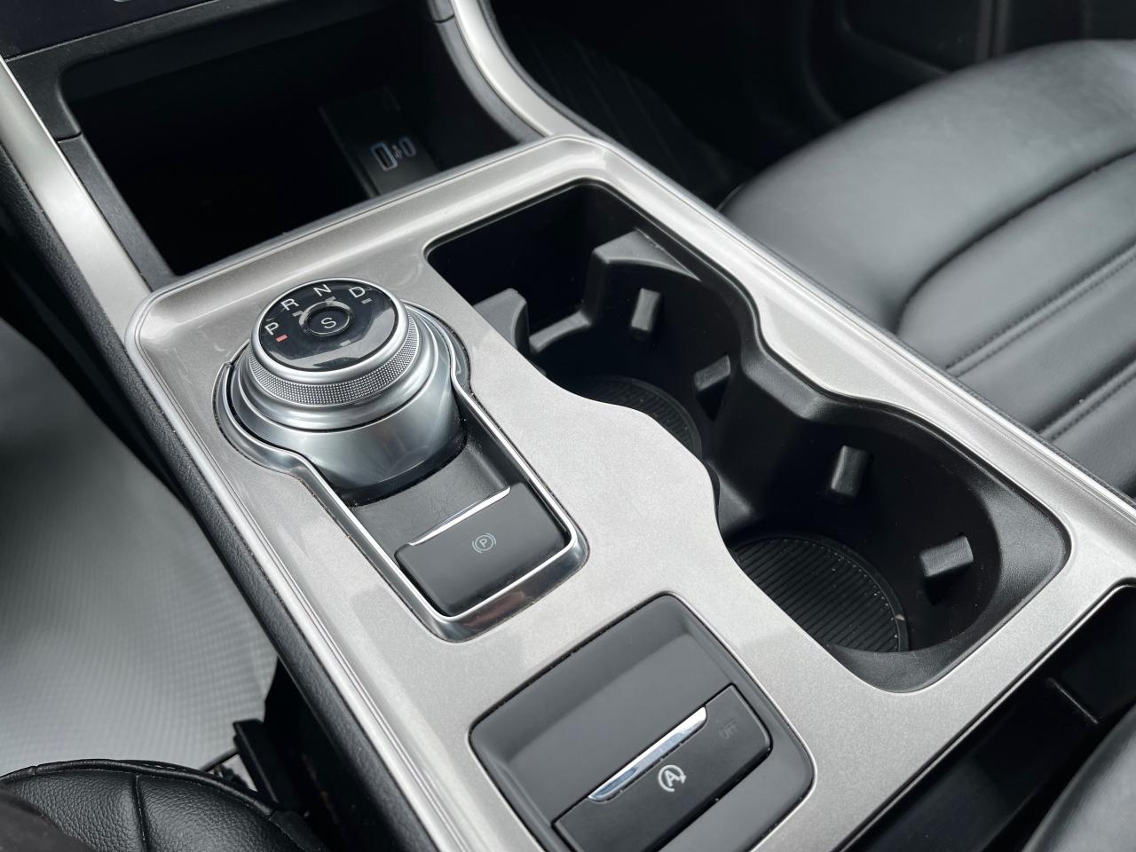 2023 Ford Edge SEL AWD Photo