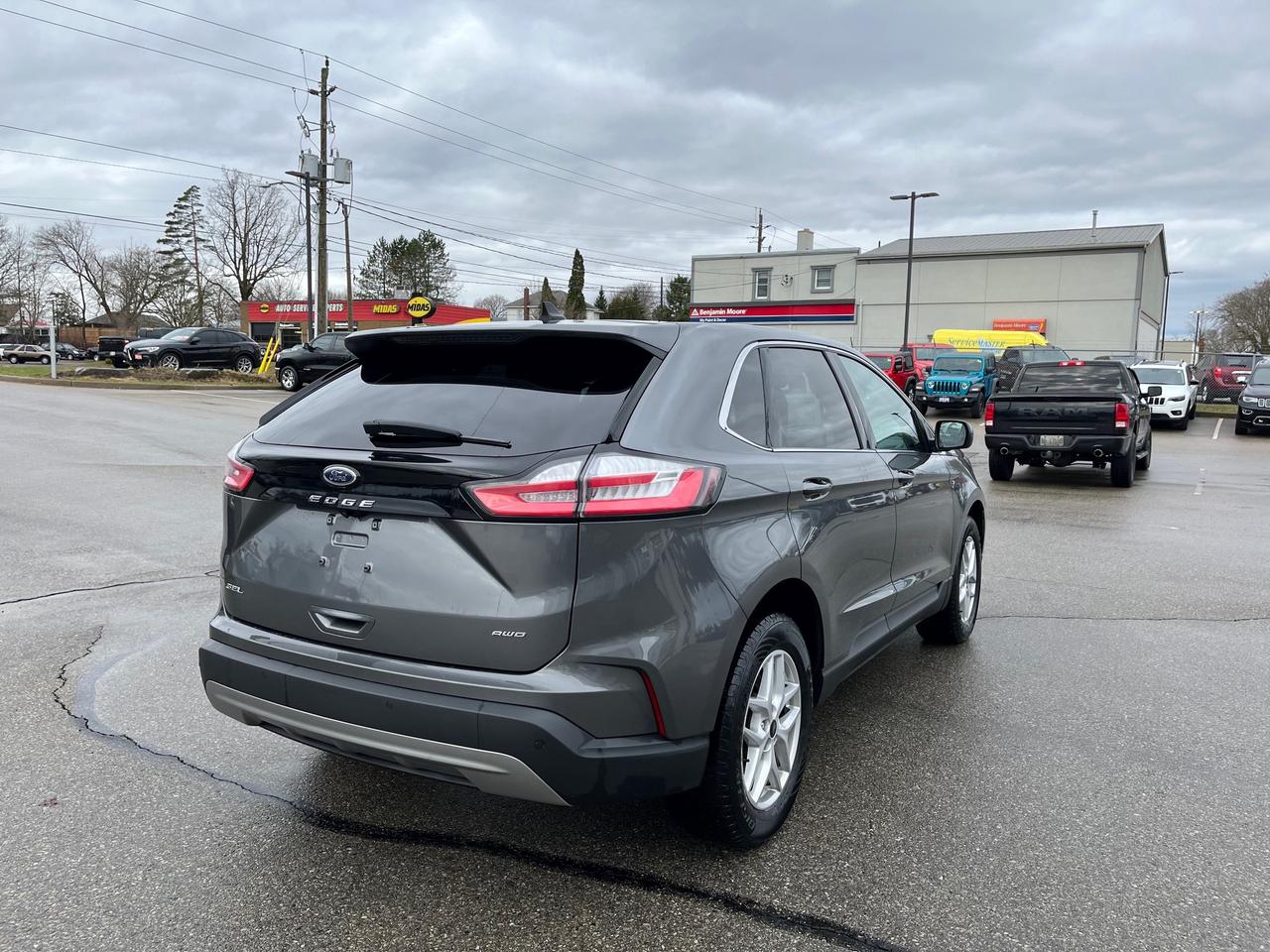 2023 Ford Edge SEL AWD Photo