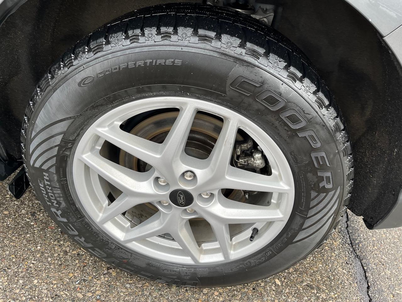 2023 Ford Edge SEL AWD Photo