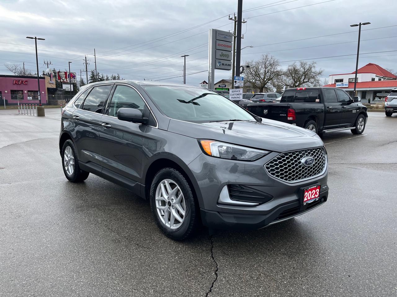 2023 Ford Edge SEL AWD Photo