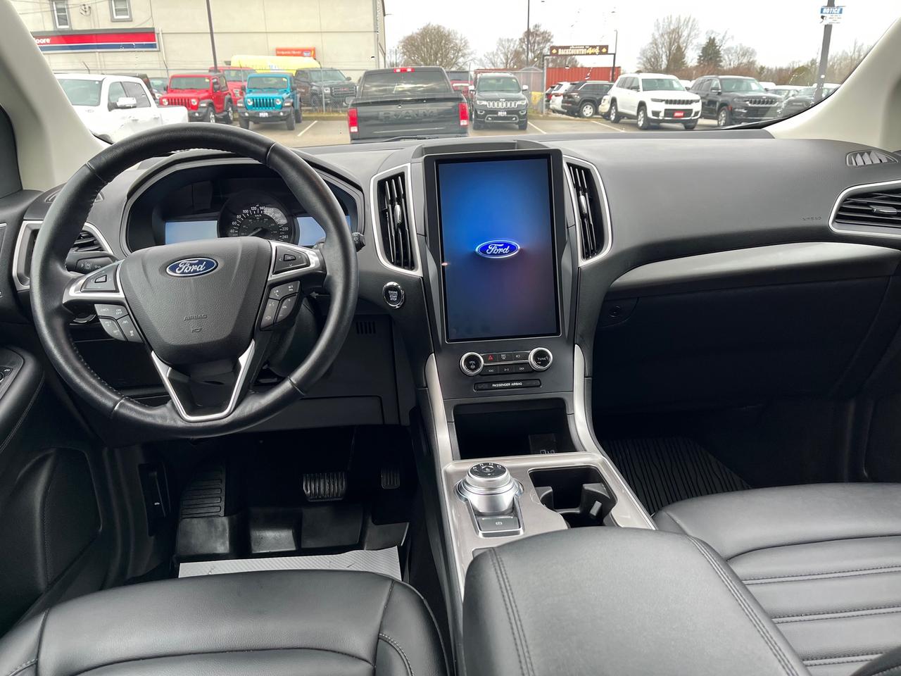 2023 Ford Edge SEL AWD Photo