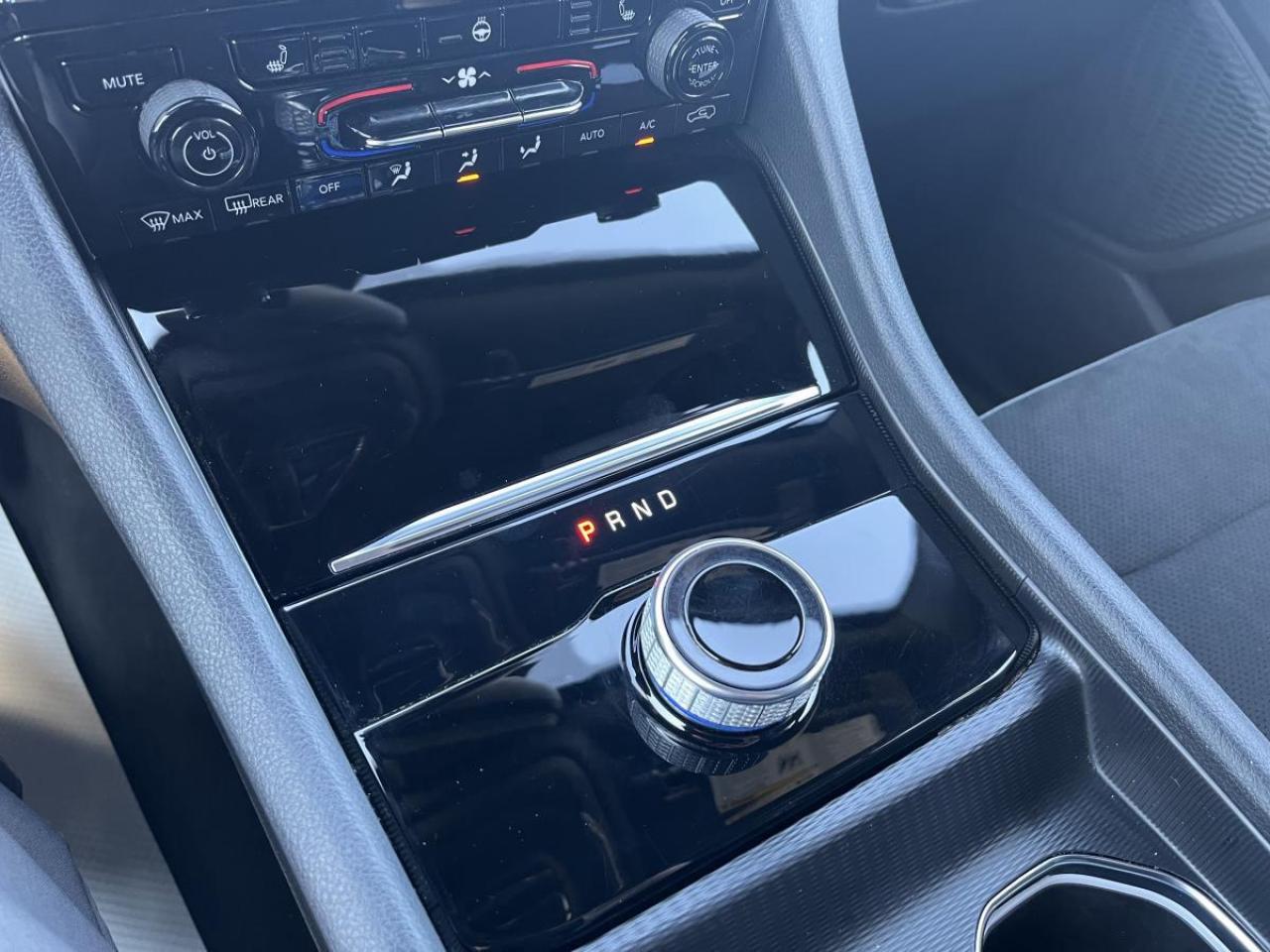 2024 Jeep Grand Cherokee ALTITUDE 4X4 Photo