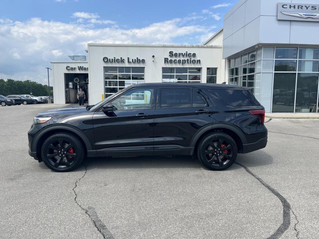 2021 Ford Explorer ST 4WD Photo