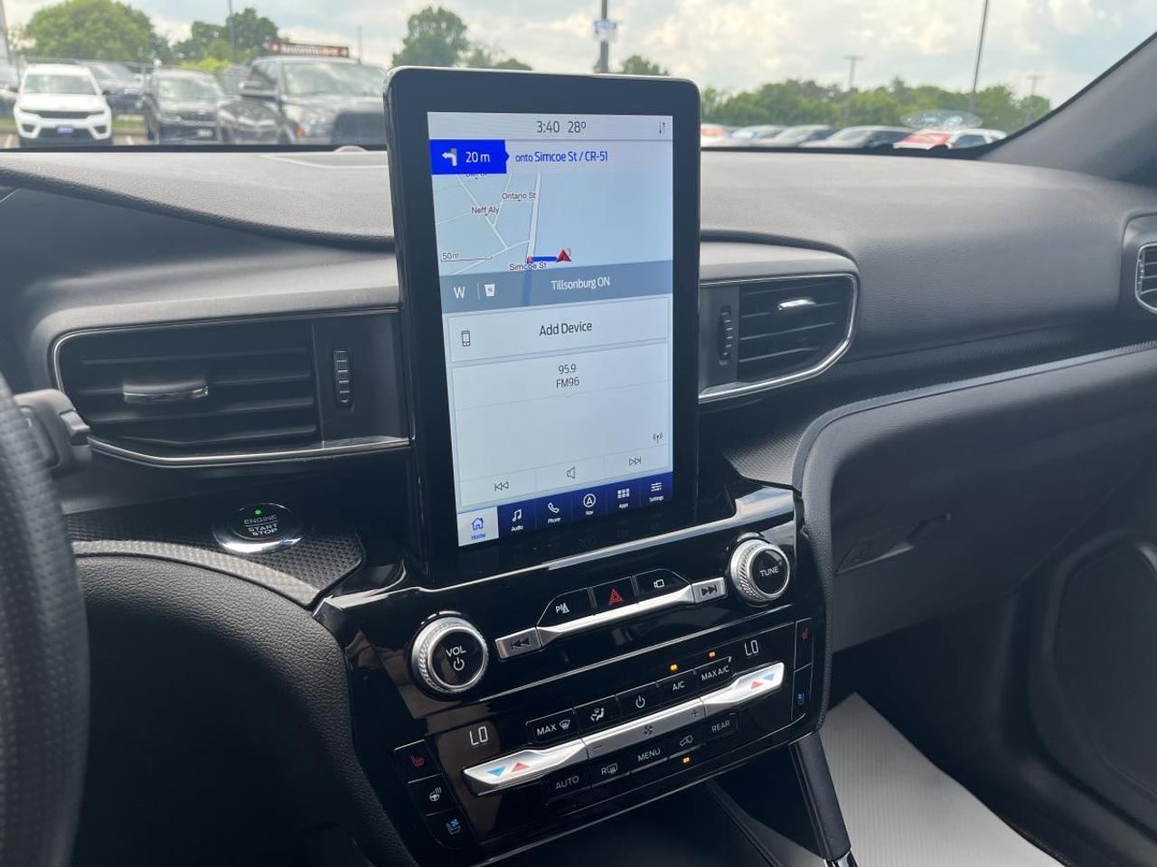2021 Ford Explorer ST 4WD Photo