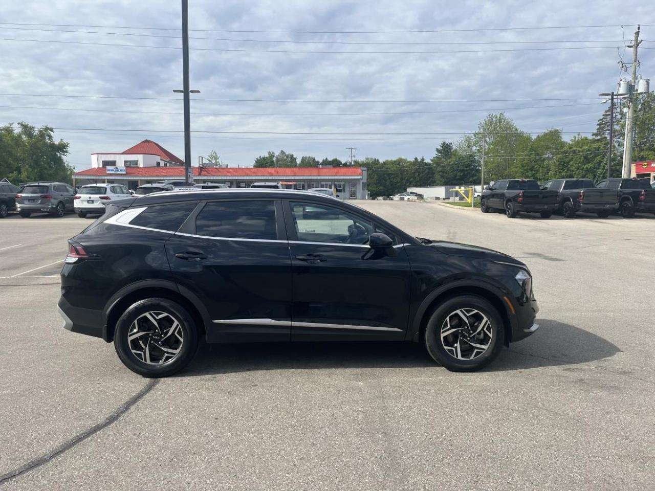 2023 Kia Sportage LX AWD Photo